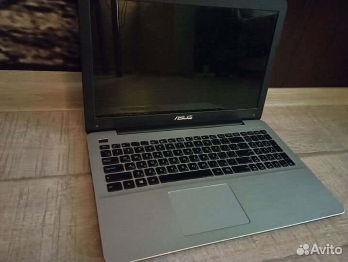 Ноутбук asus x555l