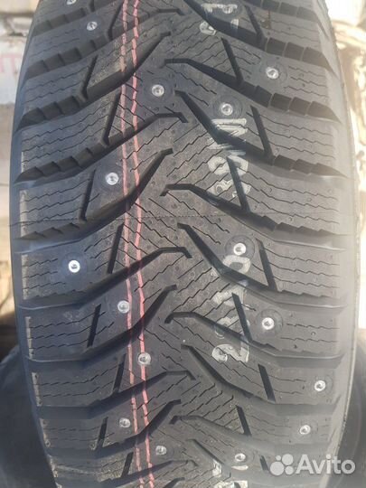 Kumho Wattrun VS31 215/65 R17