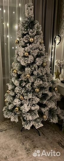 Ель искуственная заснеженная 180