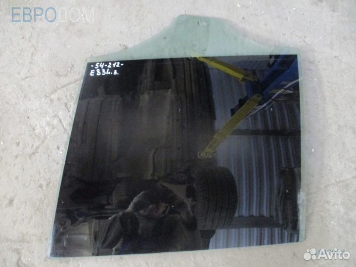 Стекло заднее левое BMW E83 s1047038