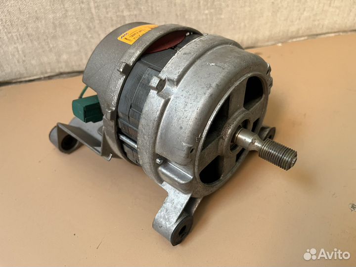 Двигатель стиральной машины