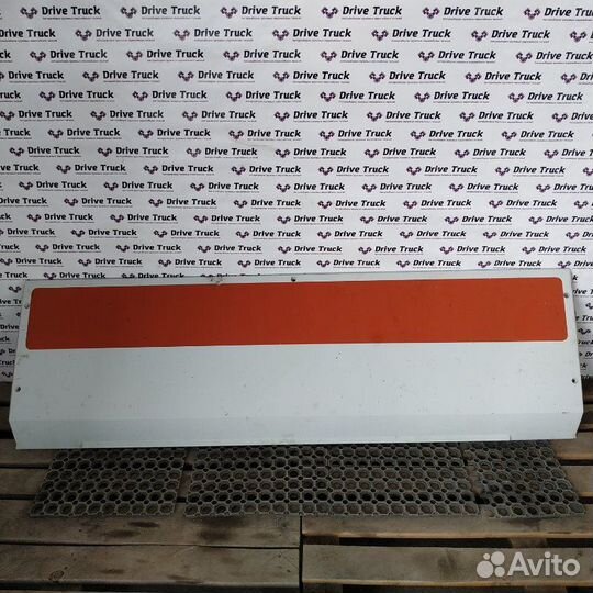 Капот Renault Magnum volvo DXI12