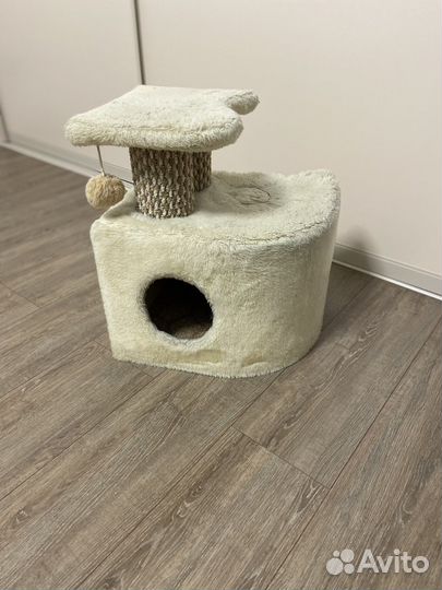 Домик для кошки с когтеточкой бу