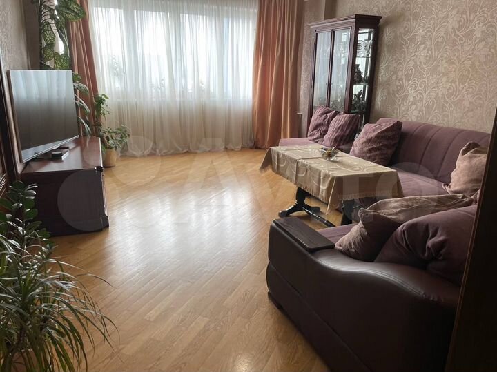 3-к. квартира, 90,8 м², 14/25 эт.