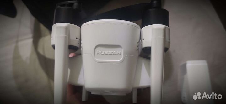 Квадрокоптер hubsan zino 2plus