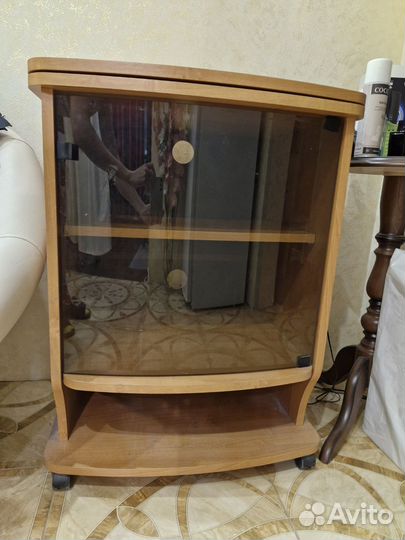 Тумба под телевизор