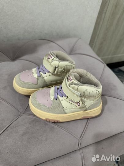 Кроссовки ботинки на девочку 15см