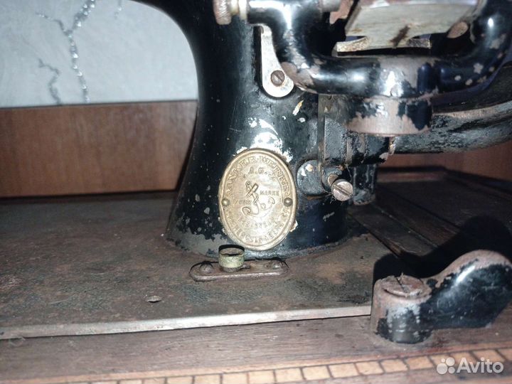 Швейная машина