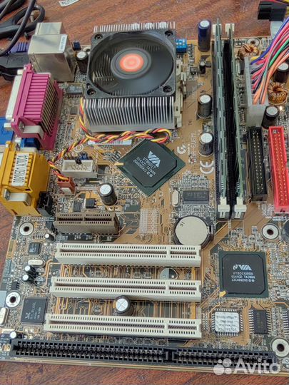 Материнская плата