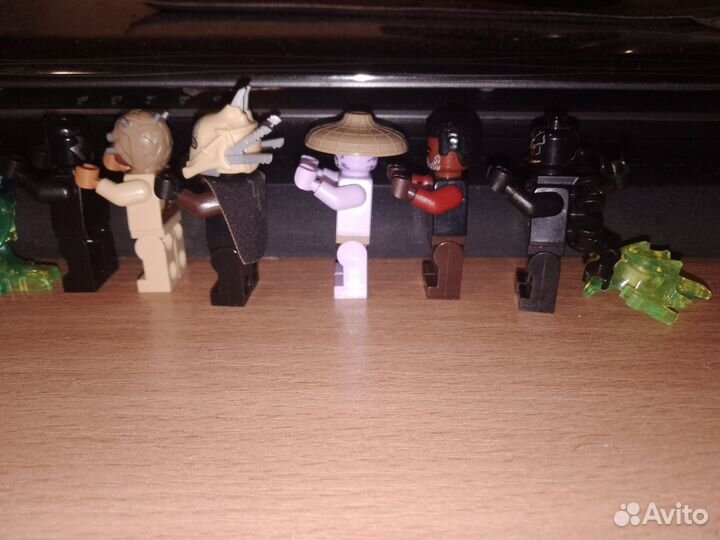 Lego minifigures