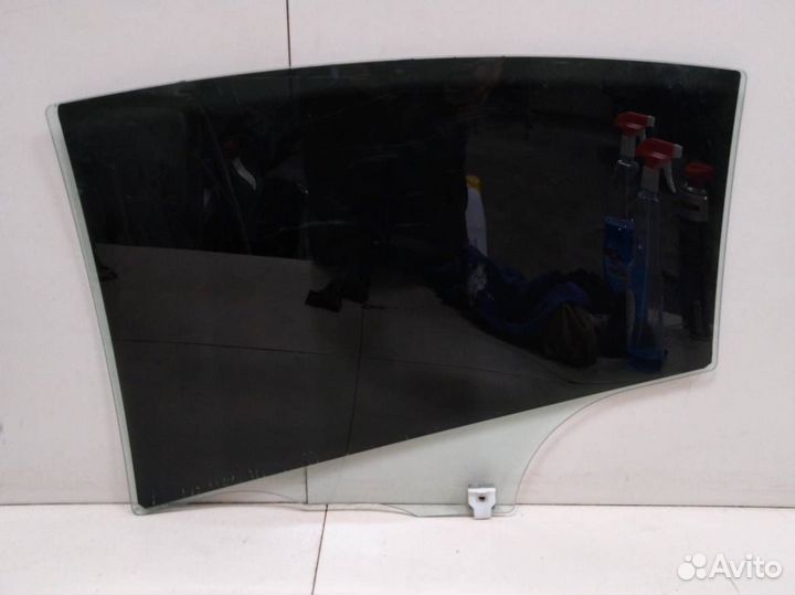 Стекло двери задней правой Mazda 3 BK 2002-2009