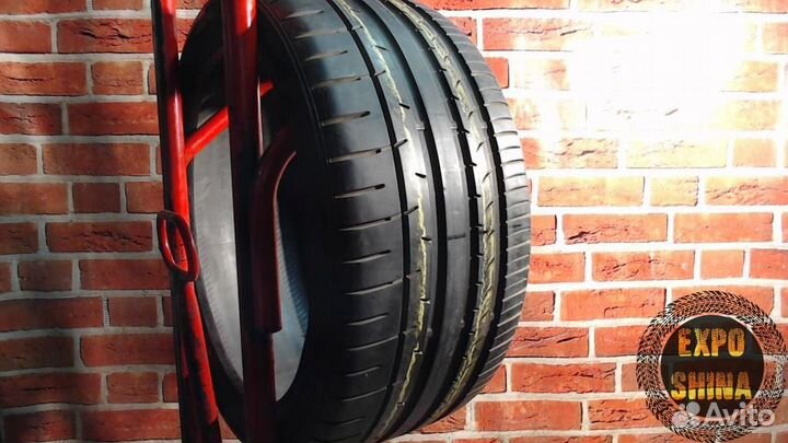 Dunlop SP Sport Maxx 050+ 255/35 R18