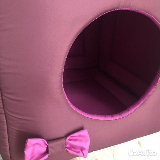 Домик для кошки или маленькой собаки