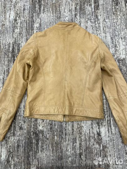 Кожаная куртка Massimo Dutti (Индия)