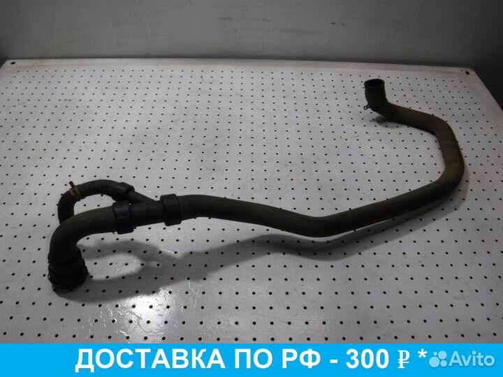 Патрубок радиатора Volvo S60 2