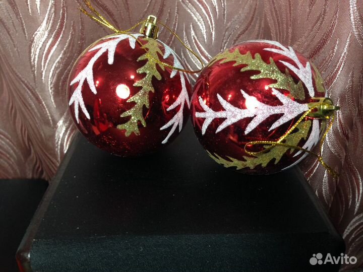 Елочные игрушки