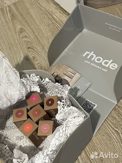 Румяна rhode оригинал