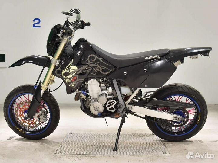 Suzuki DRZ-400SM