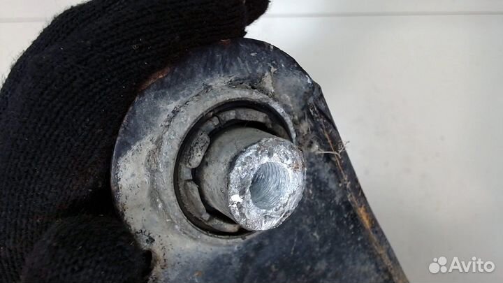 Рычаг подвески Skoda SuperB 2015, 2017