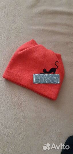 Шапка на девочку подростка