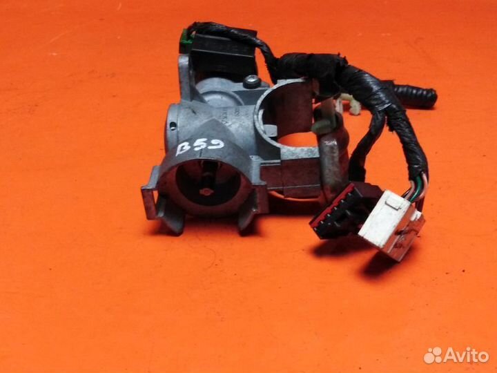 Замок зажигания Ford Escape 2005