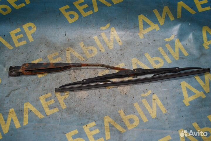 Поводок заднего дворника Chrysler Voyager 4