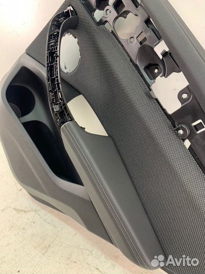 Обшивка двери задняя правая Bmw X4 G02 2017