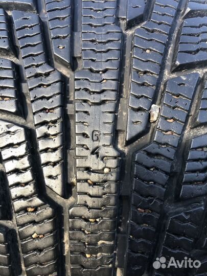 Nokian Tyres Hakkapeliitta R 215/55 R17 98R