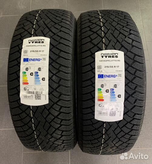 Nokian Tyres Hakkapeliitta R5 215/55 R17 98R