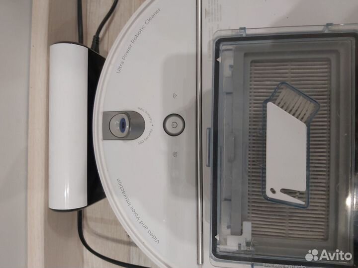 Робот пылесос weissgauff Robowash Vision