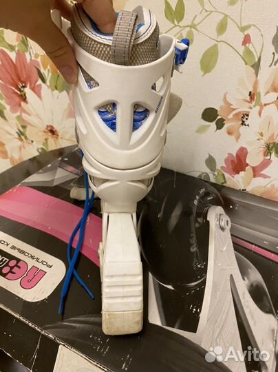 Продаю ролики+защита(3 пары) +шлем