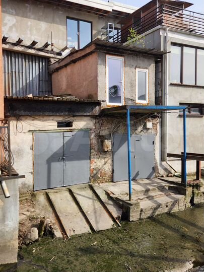 Гараж, > 30 м²