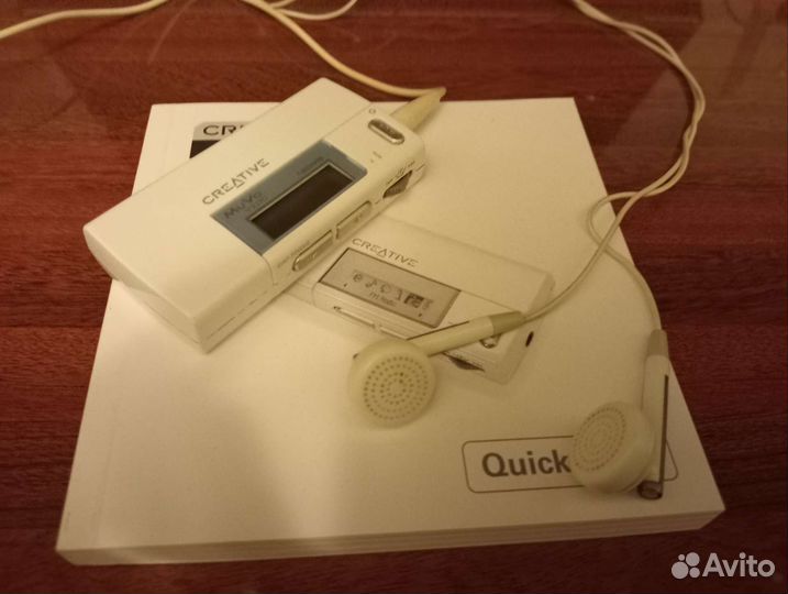 MP3 плеер Creative muvo V200