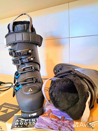 Горнолыжные ботинки женские 38