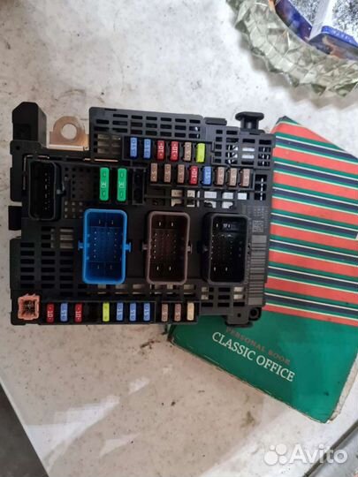 Блок предохранителей BSM AB-2 Ситроен С4 Пежо