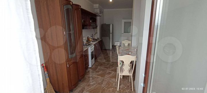 2-к. квартира, 80 м², 6/9 эт.