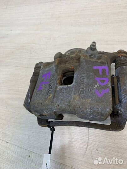 Суппорт тормозной передний левый Honda Civic 4D