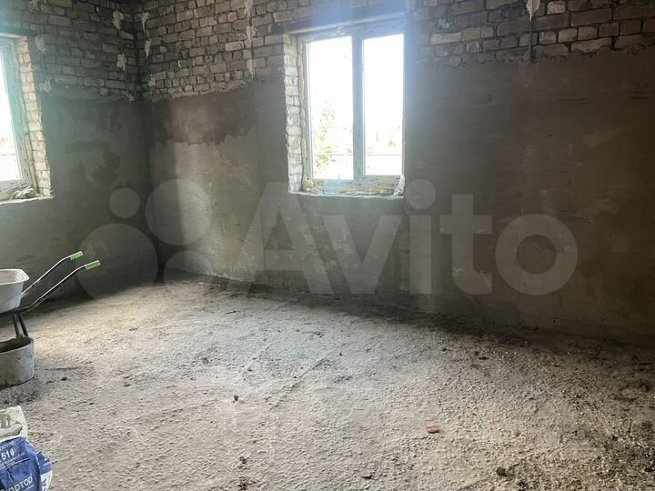 Дом 100 м² на участке 7 сот.