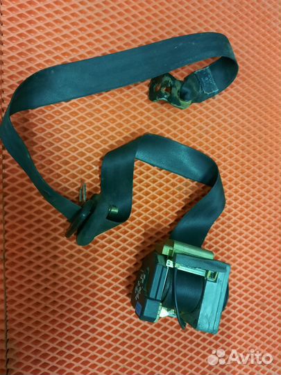 Ремень безопасности перед. прав Skoda Octavia Tour