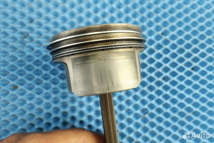 Поршень с шатуном Hyundai Solaris Kia Rio 3 G4FA