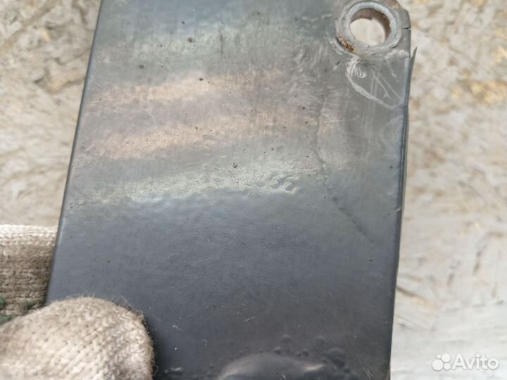 Кронштейн крепления трубопровода scania G480CA