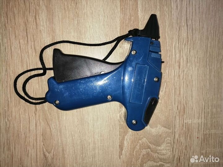 Пистолет для ценников