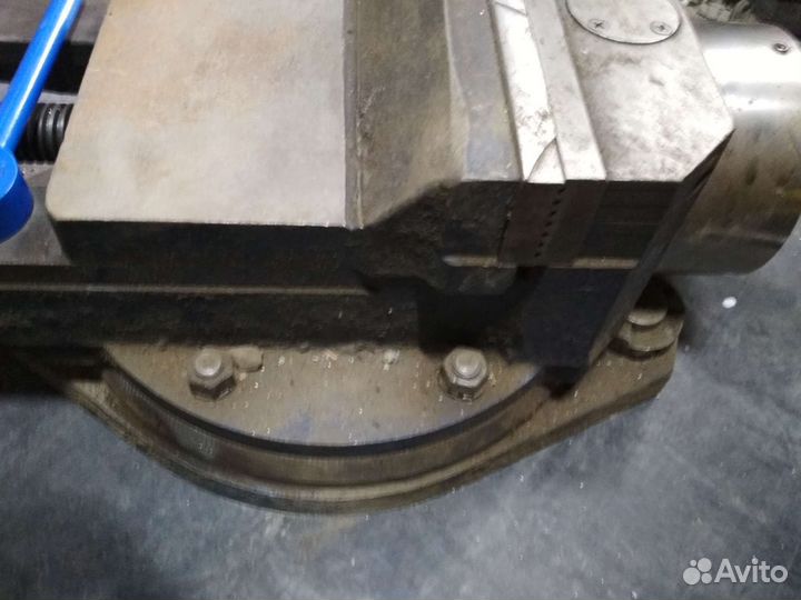 Тисы станочные