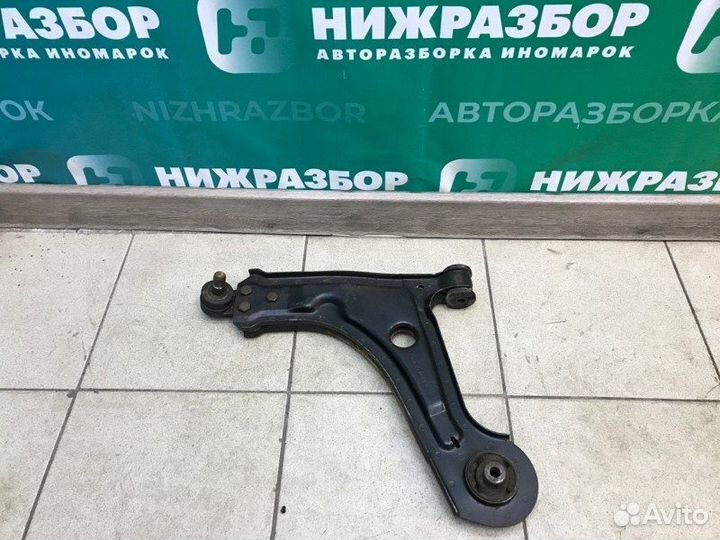 Рычаг передний левый Chevrolet Lacetti седан F16D3