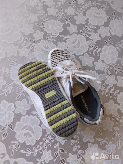 Кроссовки женские 40 размер летние