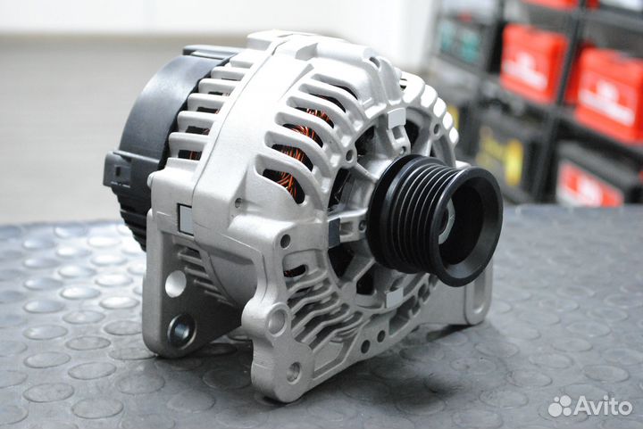 Генератор VW Transporter T4 1.9 TDi, 2.0i 90А