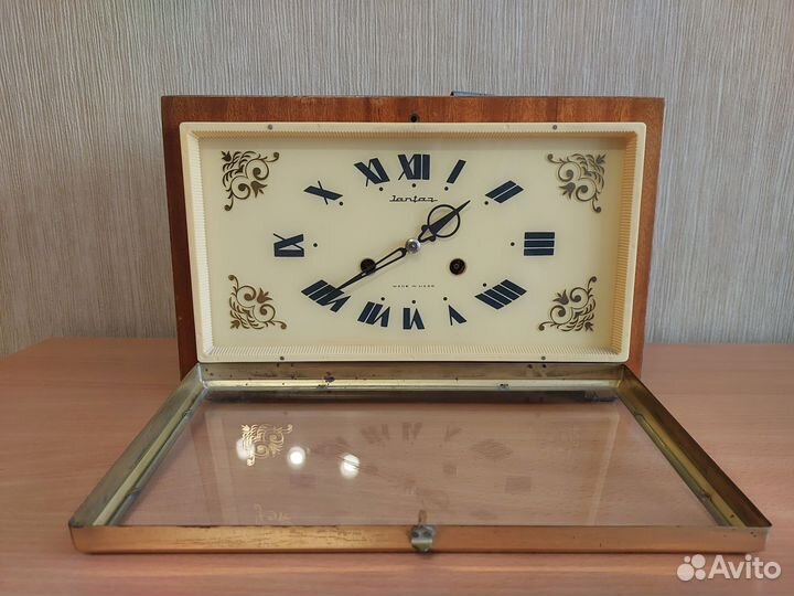 Настольные часы СССР