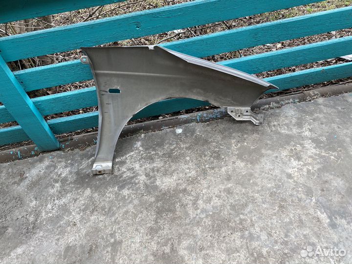 Переднее левое крыло хонда одиссей Ra-7