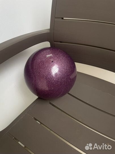 Гимнастический мяч 18,5