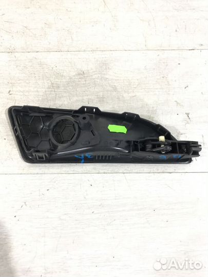 Ручка двери зад лев skoda yeti 1 рест 1.6 MT